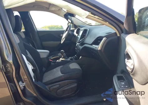 2014 Jeep Cherokee Latitude z USA, uszkodzony, nr VIN 1C4PJMCBXEW184755